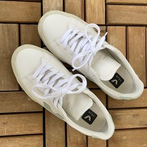 Veja sneakers